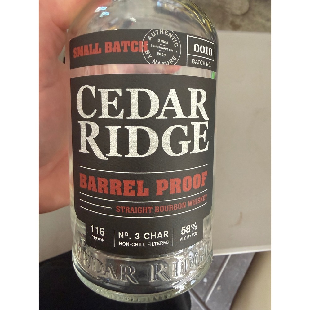 Lot of 6 Empty Bourbon Whiskey Bottles Buffalo Trace Blackwood Cedar Ridge Craft - Picture 2 of 5